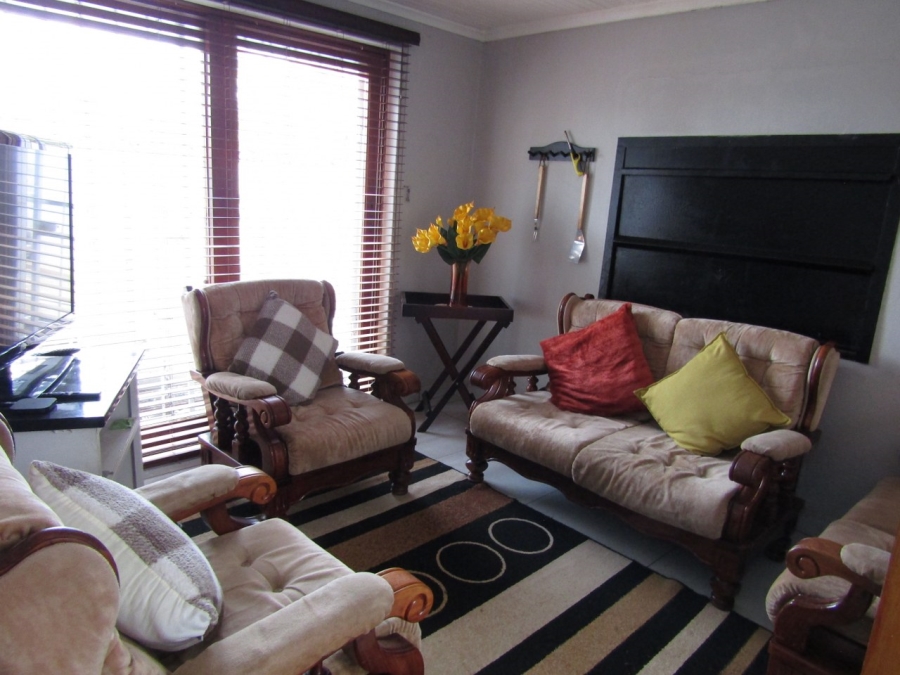 3 Bedroom Property for Sale in Hankey Eastern Cape